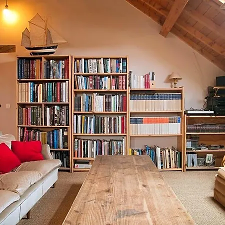 ベッド・アンド・ブレックファスト D'hotes Des Grands Moulins De Baugé